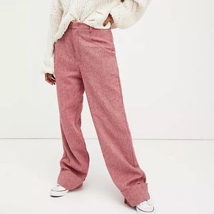 Free People Selina Trousers. Size 4. Waist 13” across, inseam 13”